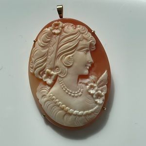 Cameo 18k japan gold